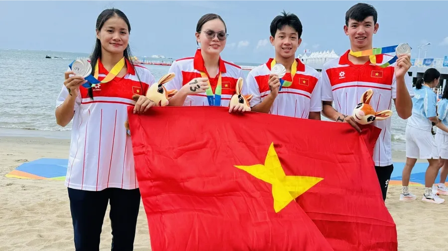 Bơi Việt Nam giành 2 HCB tại Đại hội Thể thao bãi biển châu Á