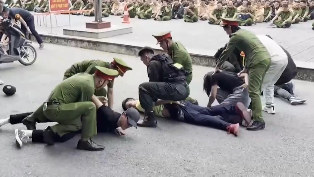 141 - lá chắn thép giữ bình yên Thủ đô