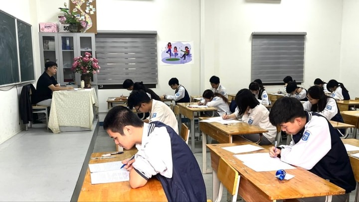 Học sinh tập trung ôn tập cho kỳ thi tốt nghiệp THPT 2026