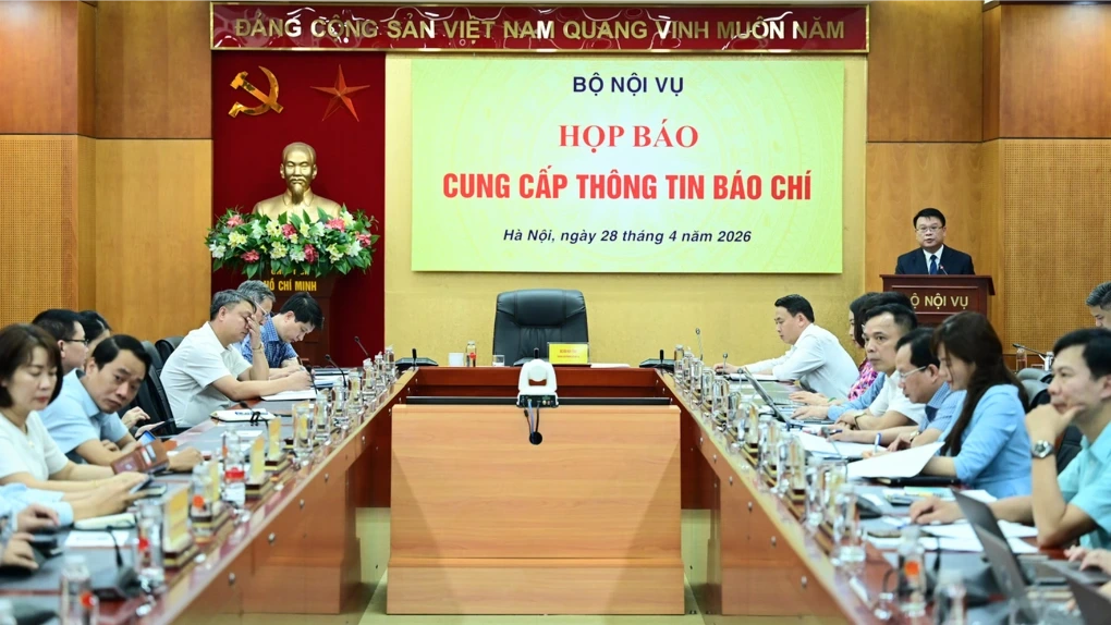 Đề xuất phương án, lộ trình cụ thể việc cải cách tiền lương