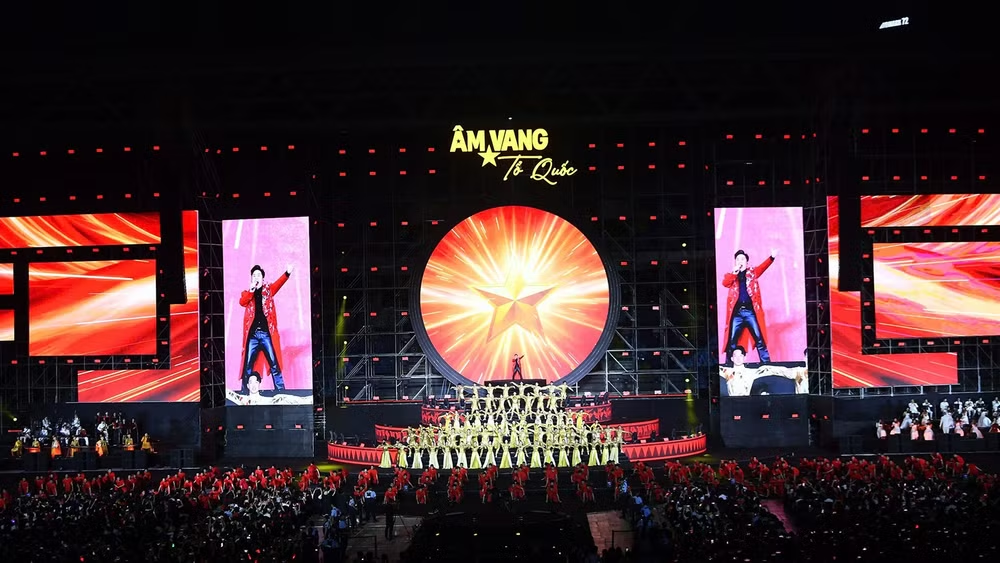 Concert 'Âm vang Tổ quốc' kể câu chuyện lịch sử bằng âm nhạc
