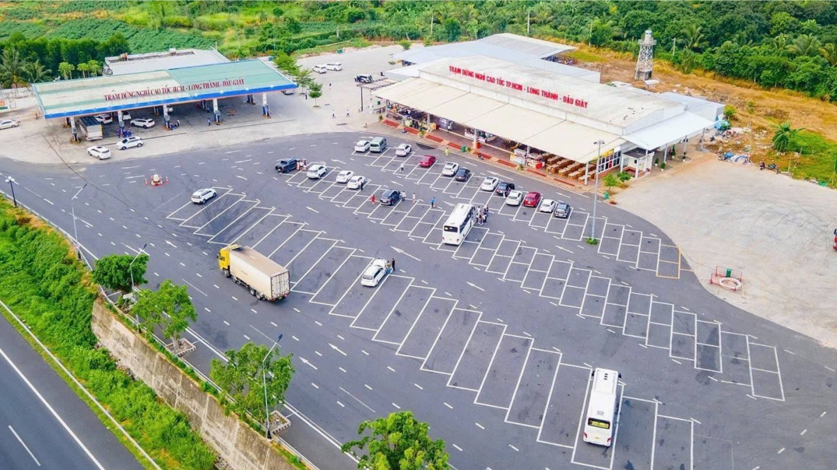 21 trạm dừng nghỉ cao tốc Bắc - Nam phục vụ nhân dân dịp nghỉ lễ