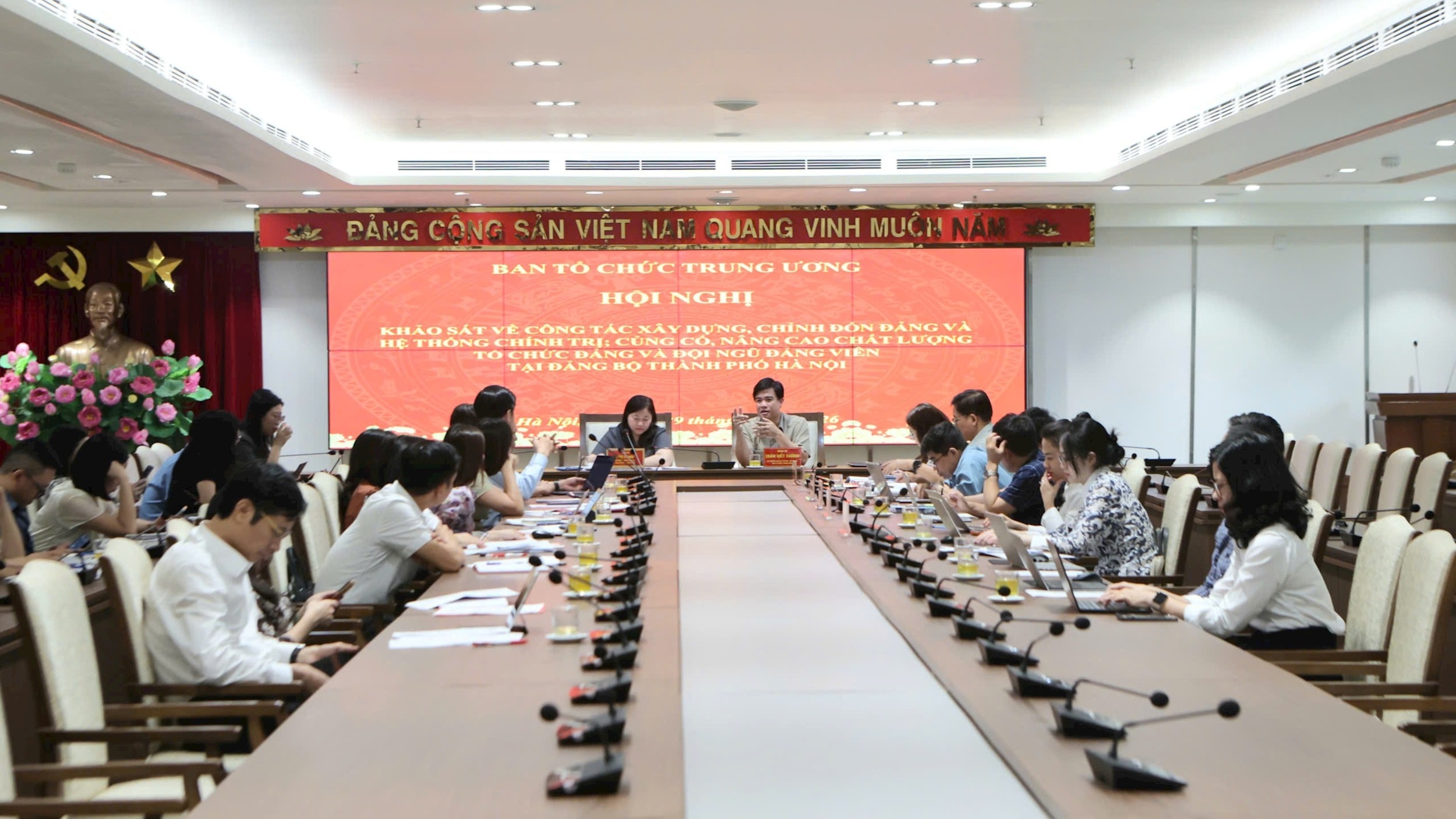 Hà Nội: Gỡ nút thắt để phát triển đảng viên là học sinh, sinh viên