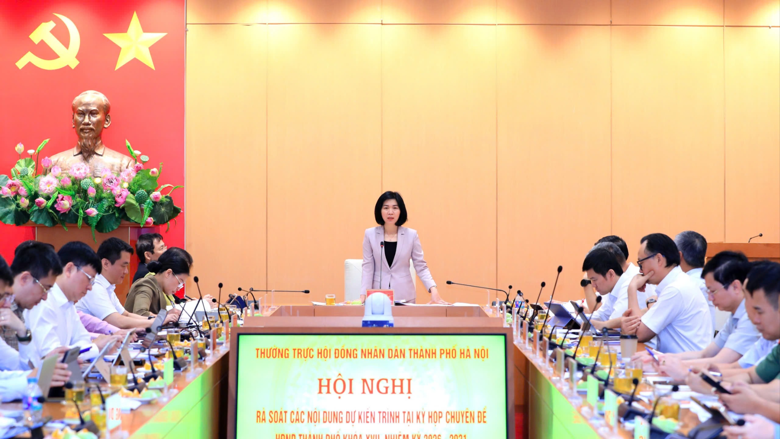 Rà soát nội dung dự kiến trình kỳ họp chuyên đề HĐND thành phố