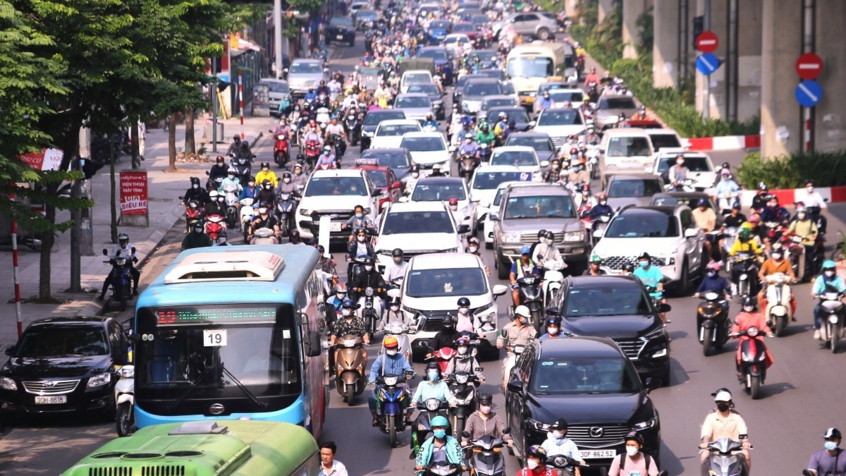 Giao thông tăng nhanh tại các tuyến cửa ngõ