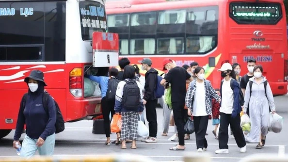 Kiểm soát chặt giá vé vận tải, bảo đảm quyền lợi người dân