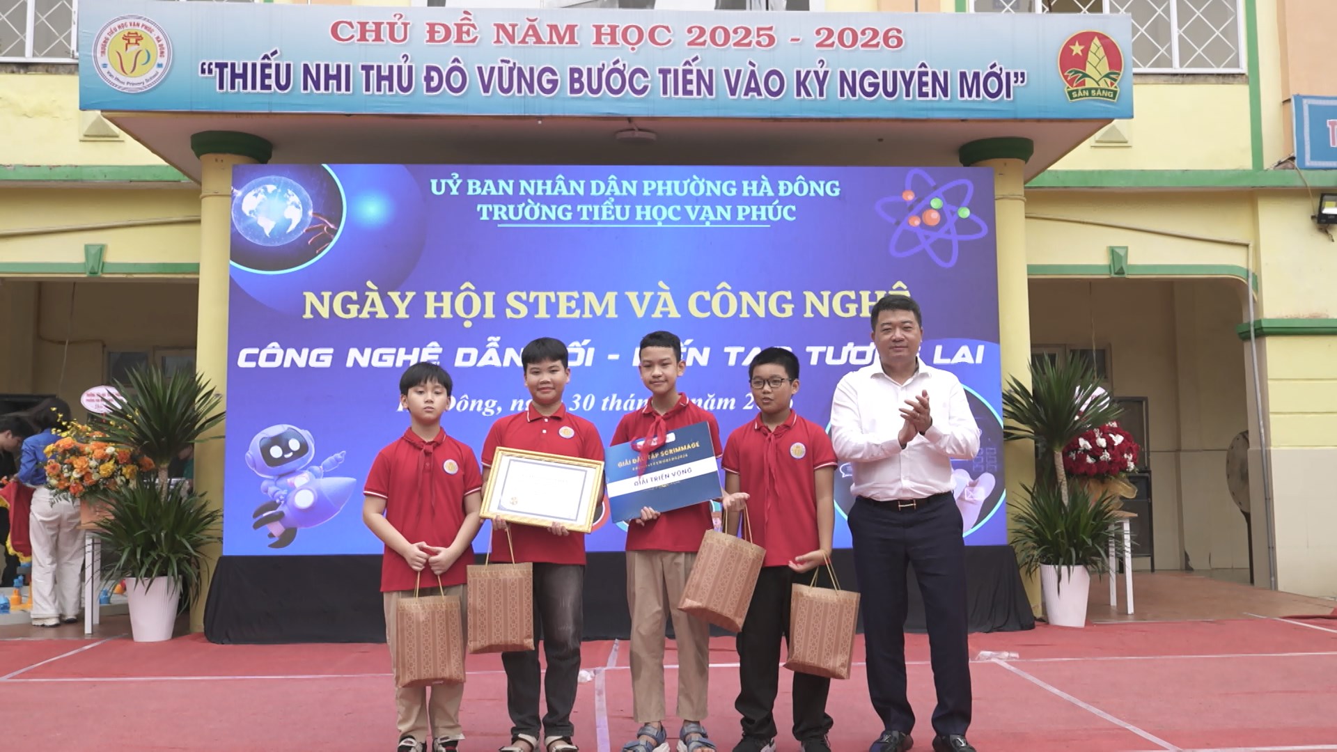 Giáo dục STEM - Công nghệ dẫn lối, kiến tạo tương lai