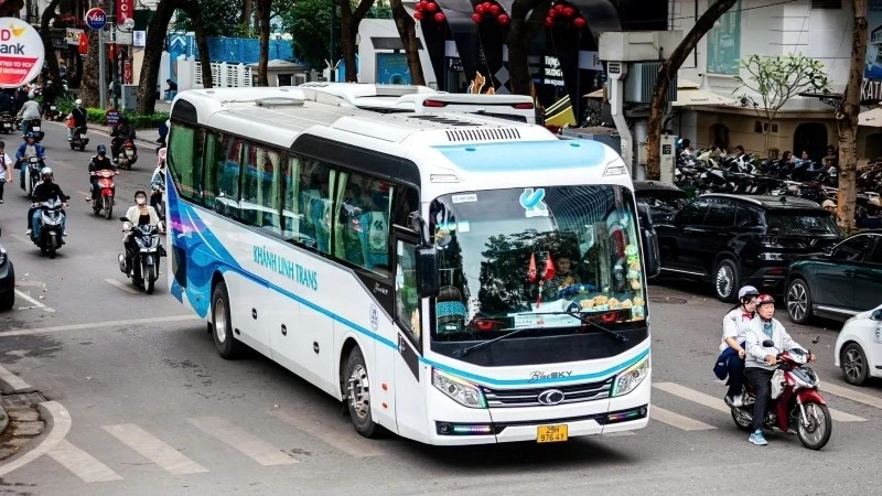 Đề xuất cho phép xe du lịch 29 chỗ được hoạt động 24/24h