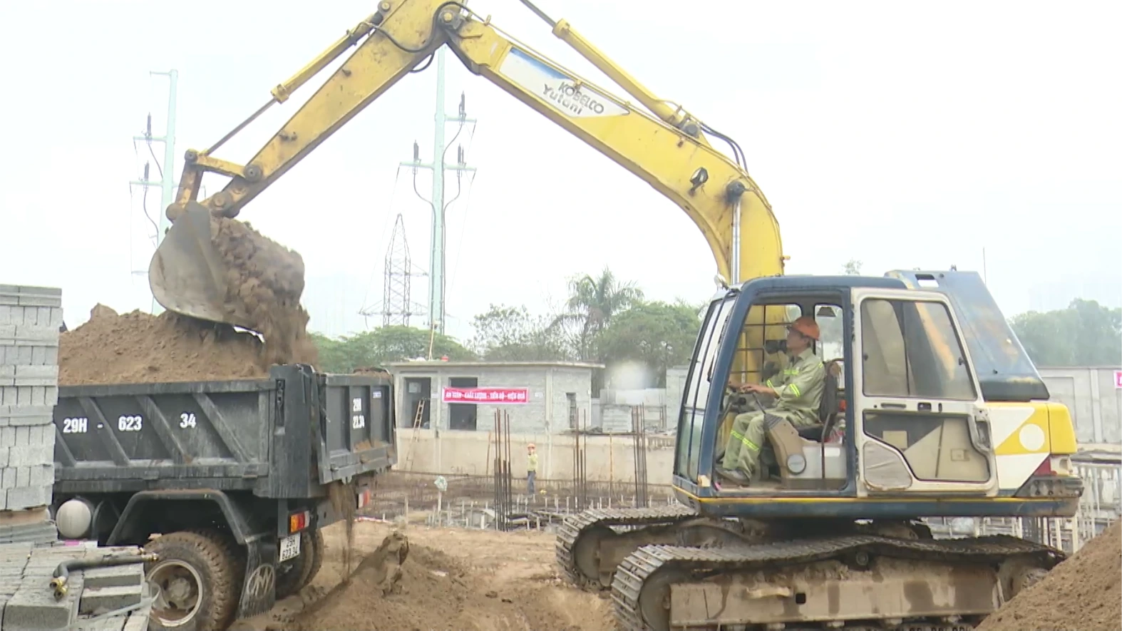 Kiến nghị nới lỏng tín dụng để hỗ trợ ngành xây dựng