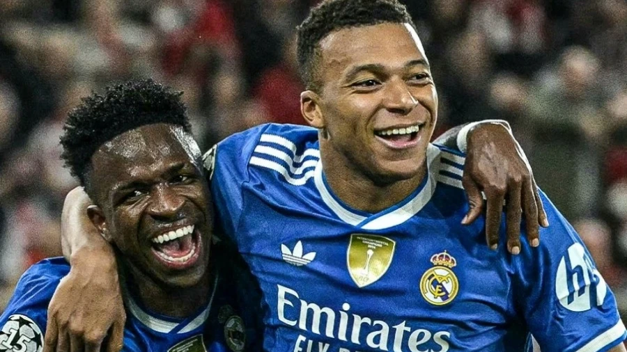 Mbappe và Vinicius hưởng lương cao nhất bóng đá châu Âu
