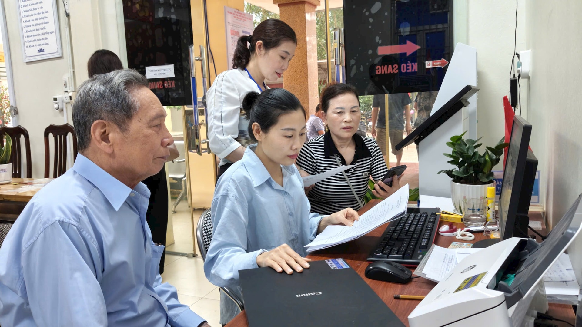 Xã Đoài Phương đẩy mạnh CCHC, lấy sự hài lòng của người dân làm thước đo