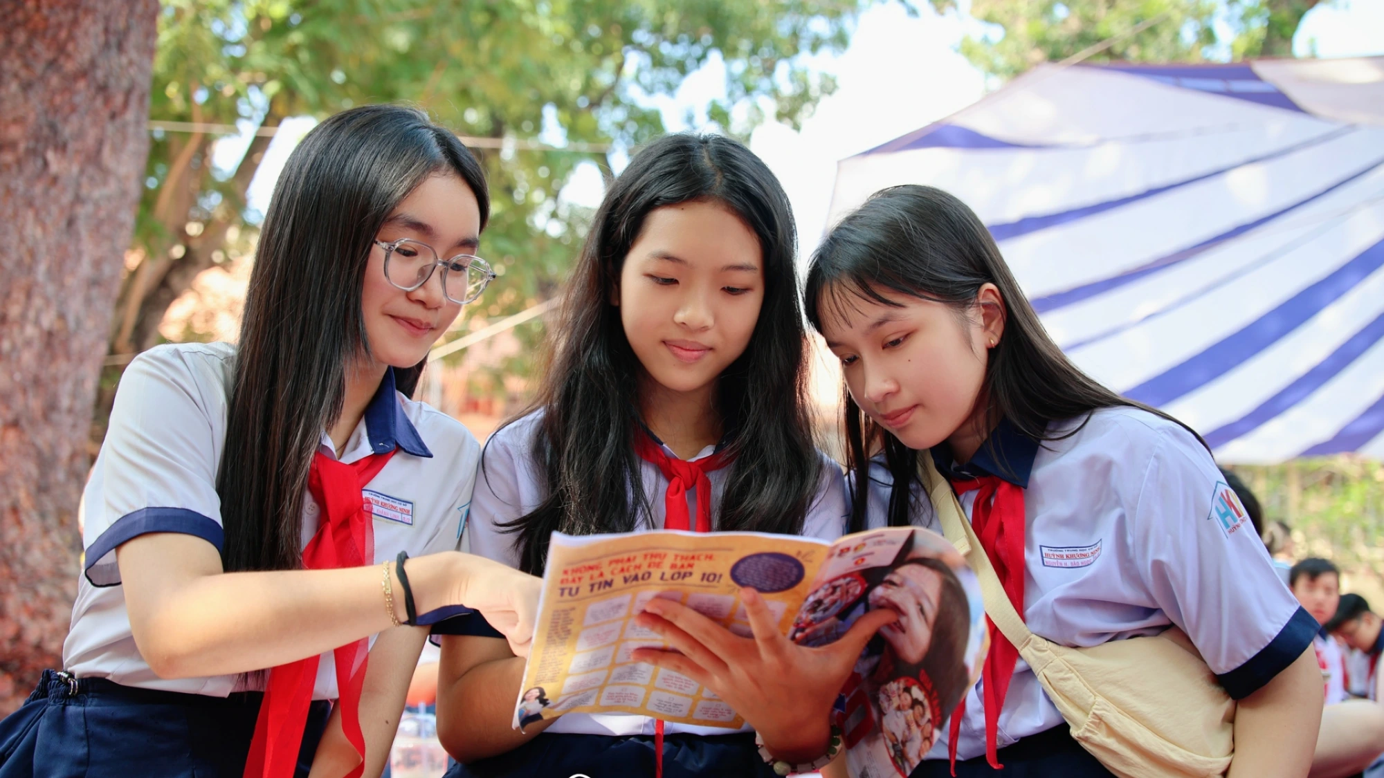 Đồng hành cùng con vào lớp 10