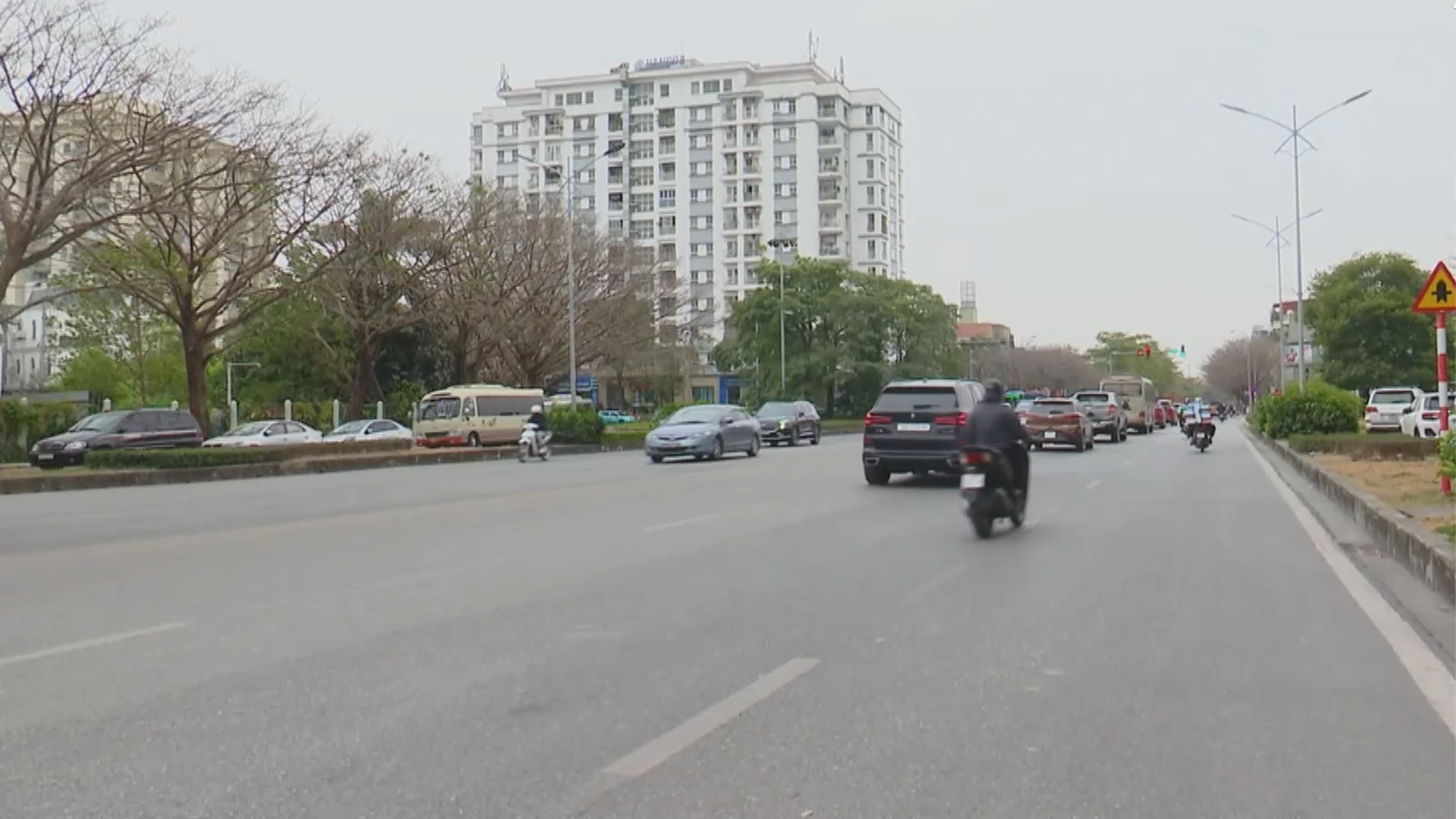 Thời tiết 4/4: Hà Nội dịu mát vào sáng sớm