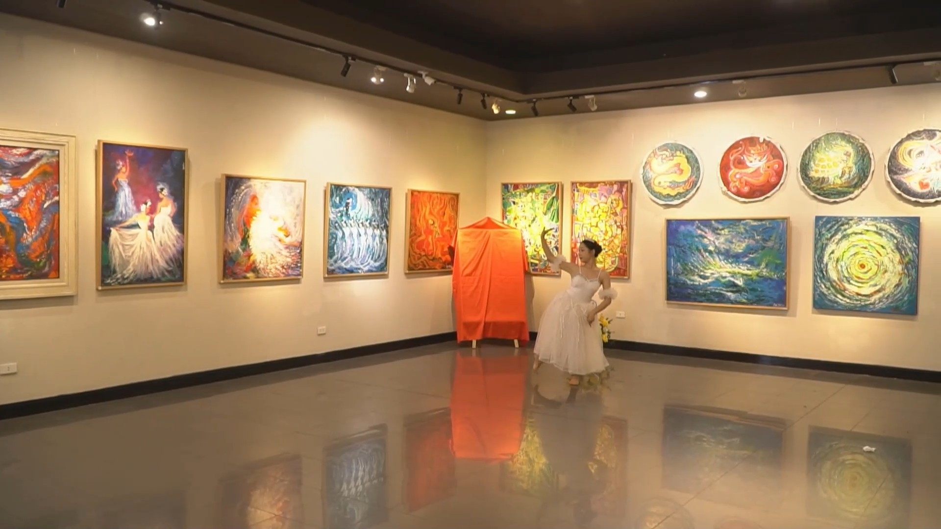 'Tương giao 2' - nơi hội hoạ đối thoại cùng âm nhạc, điện ảnh