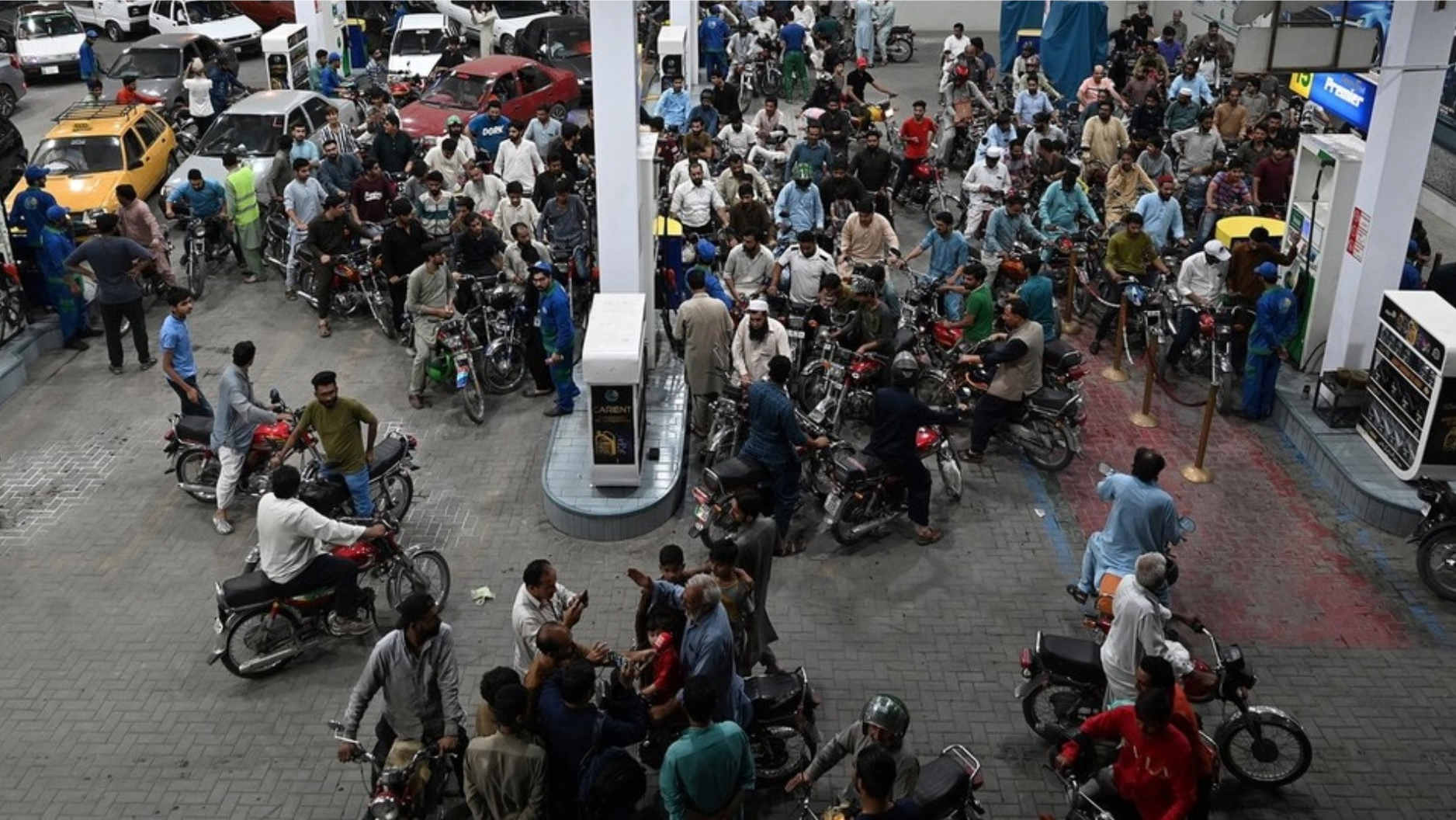 Pakistan công bố loạt biện áp ứng phó nhiên liệu tăng giá