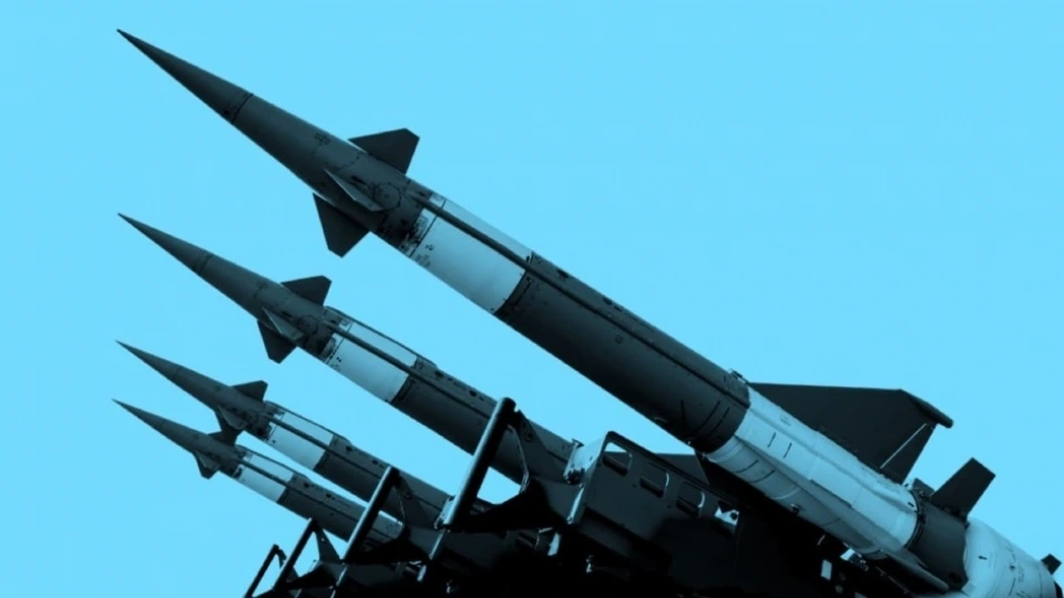 Pháp mở rộng kho vũ khí, hướng tới kinh tế thời chiến