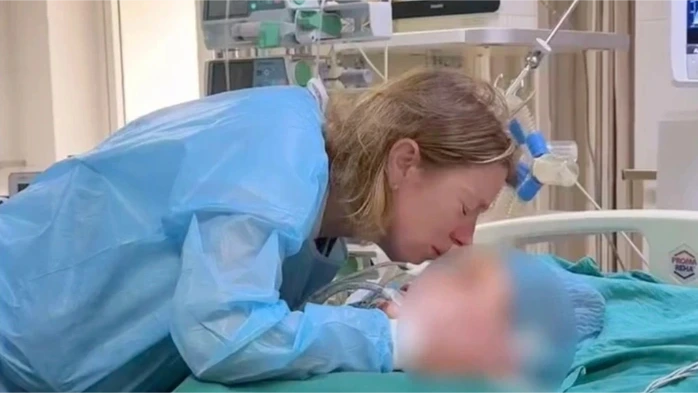 Cô gái 19 tuổi người Anh hiến tạng, trao sự sống tới ba bệnh nhân Việt Nam