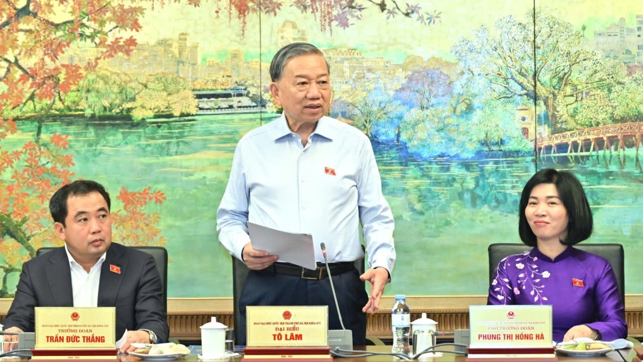 Trao quyền cho Thủ đô gắn liền với kiểm soát quyền lực