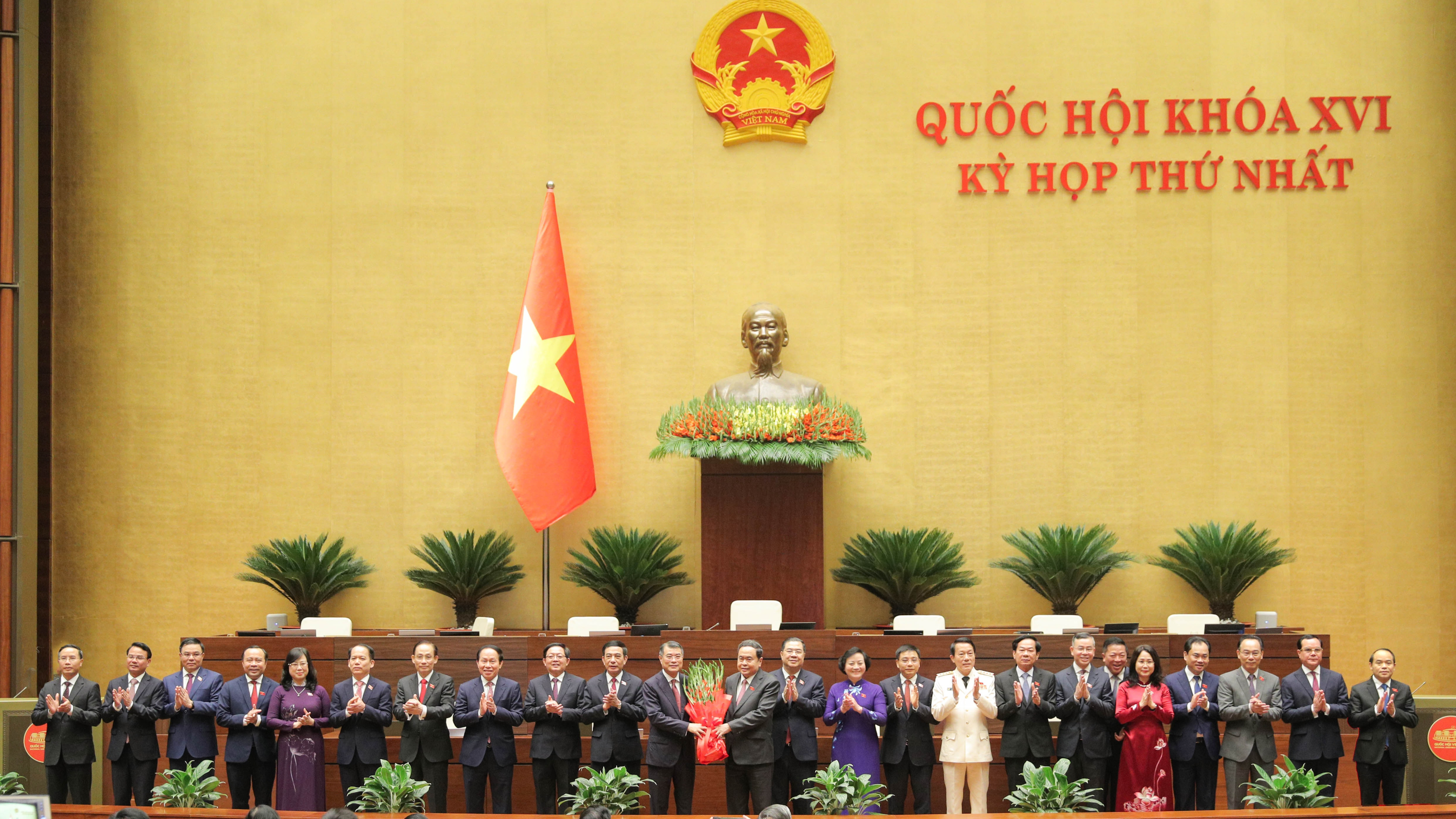 Quốc hội chốt danh sách thành viên Chính phủ nhiệm kỳ mới