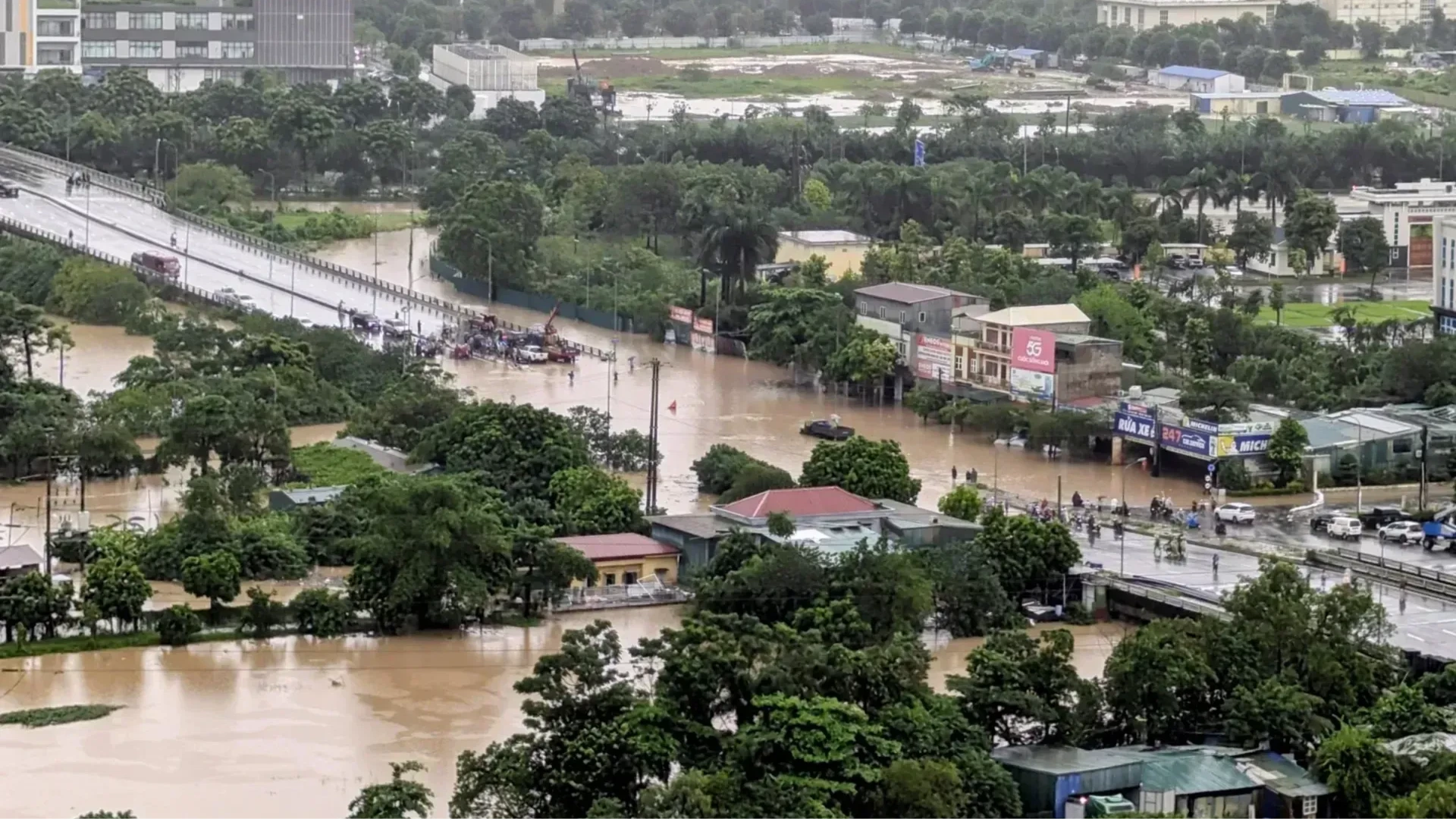 Thực trạng úng ngập và các công trình khẩn cấp 