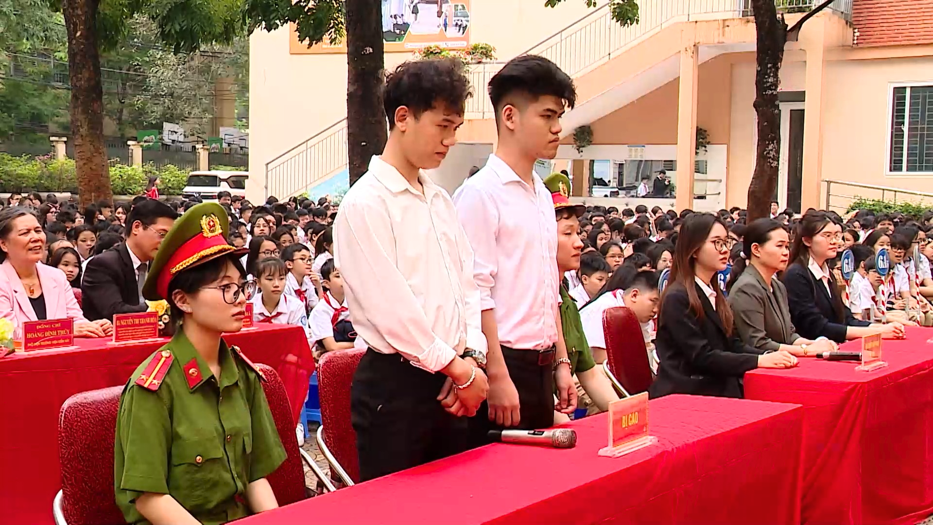 Giải quyết bạo lực học đường từ gốc rễ nhận thức pháp luật