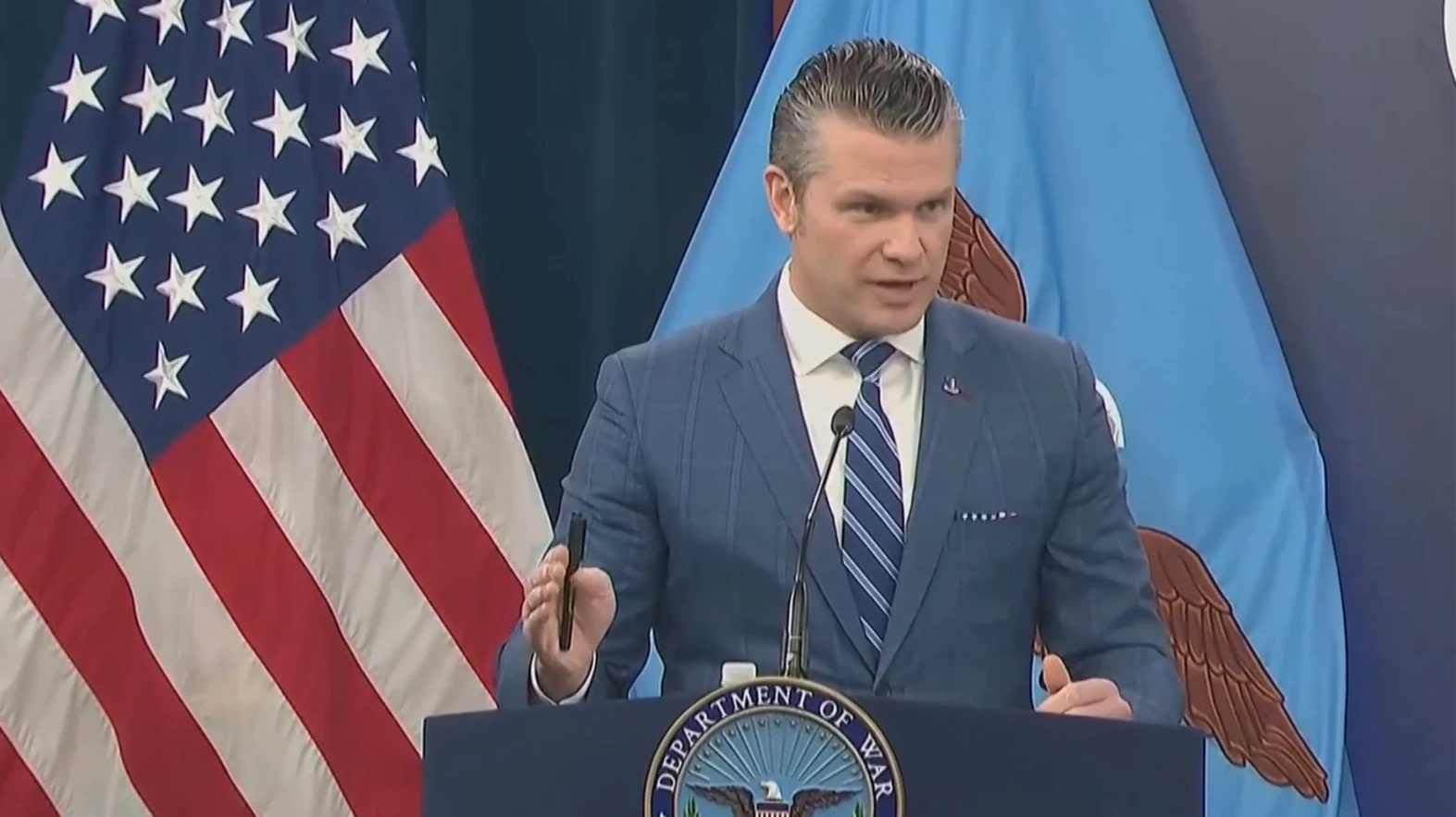 Mỹ duy trì lực lượng, giám sát Iran tuân thủ ngừng bắn