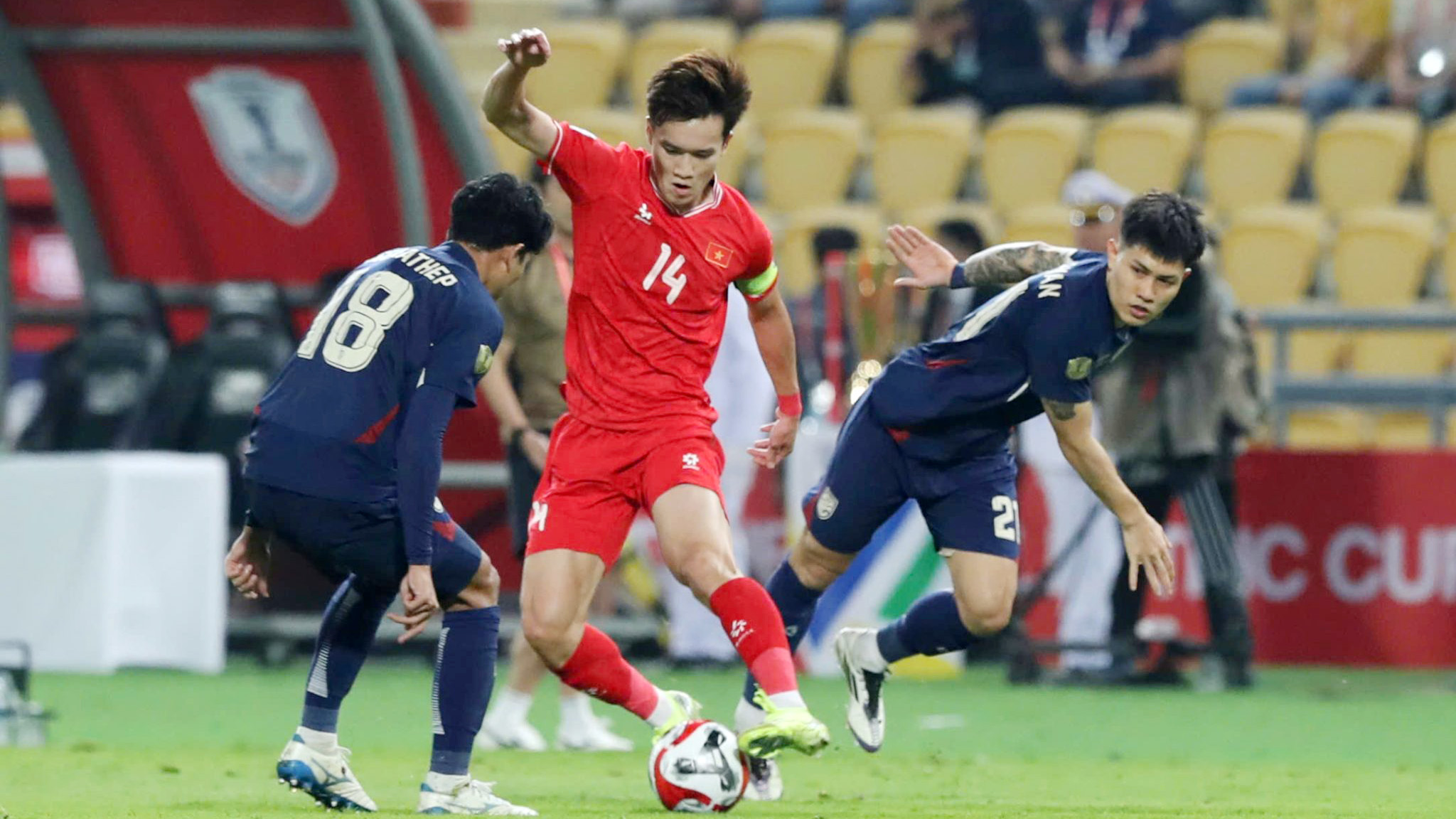 Đội tuyển Việt Nam đối mặt lịch thi đấu dày đặc