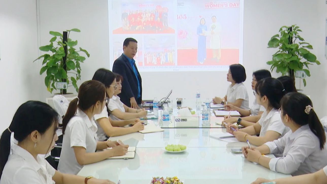 Đối thoại để nâng cao đời sống người lao động