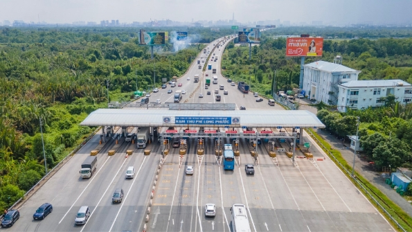 Gần 6 triệu lượt giao dịch ETC trên 5 tuyến cao tốc mới