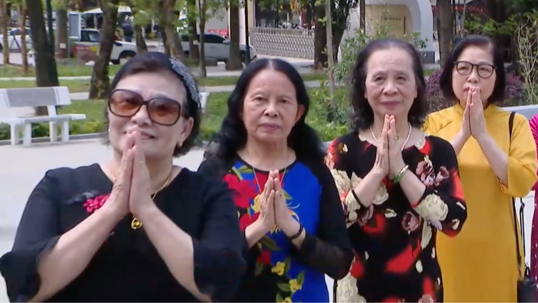 Nghỉ lễ, tìm về lịch sử