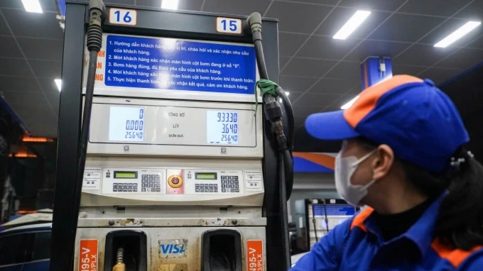 Tiếp tục áp dụng thuế 0% với xăng dầu đến hết tháng 6