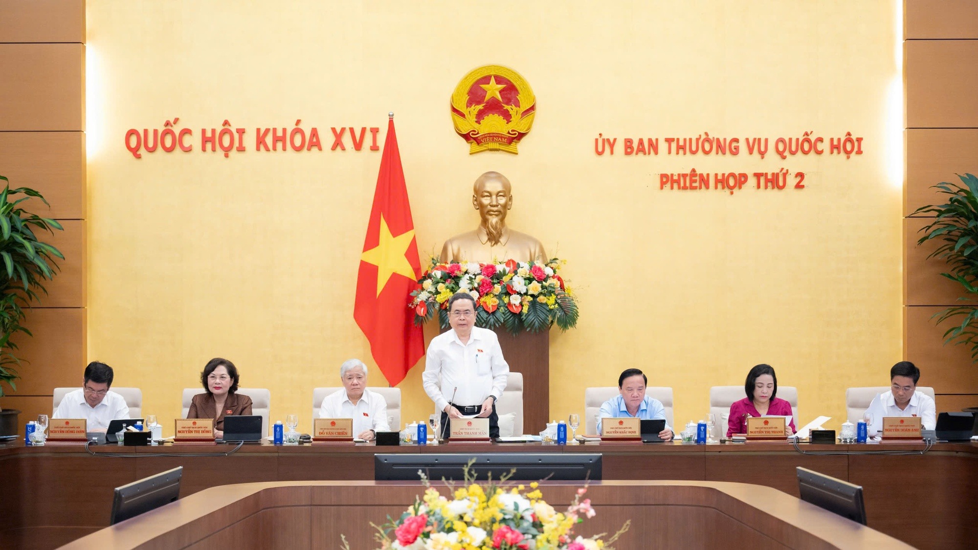 Không để chậm văn bản hướng dẫn Luật