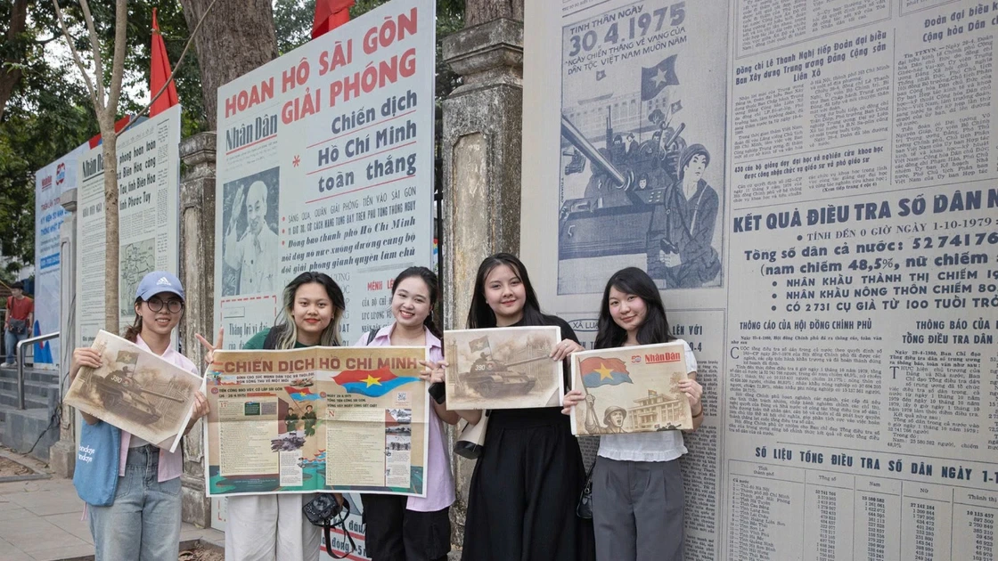 Khi người trẻ tìm lại lịch sử bằng cách của riêng mình