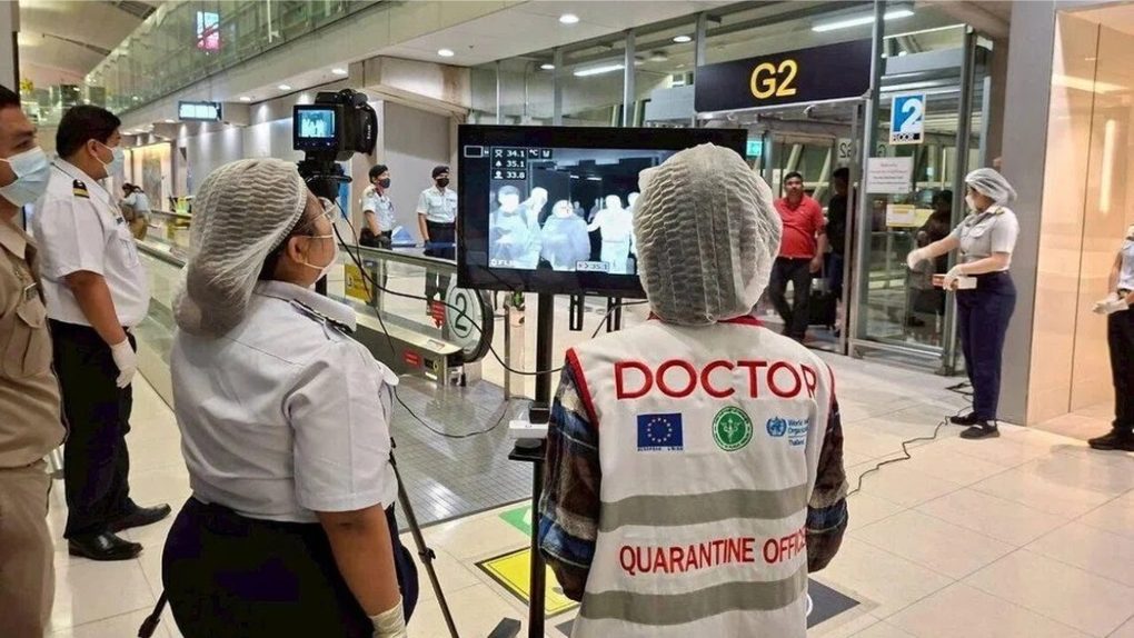 Thái Lan siết chặt kiểm tra y tế tại sân bay ngăn virus Hanta