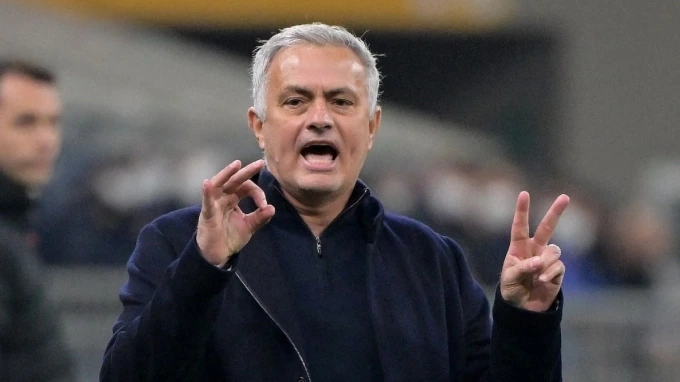 Real Madrid ở bước đàm phán cuối cùng với Jose Mourinho