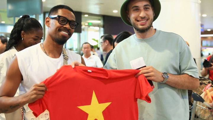 CLB Công an Hà Nội sẽ sớm ký hợp đồng với trung vệ Julien Mouillon