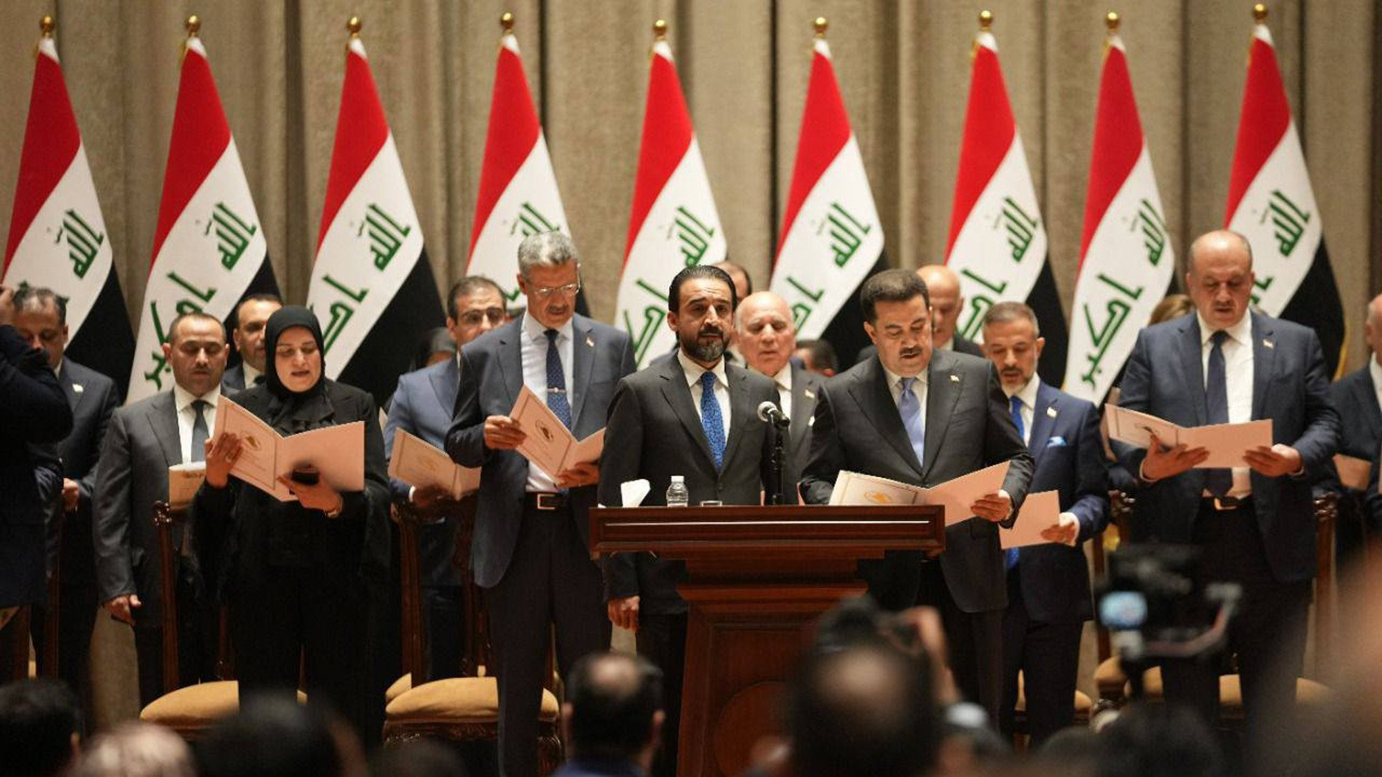 Quốc hội Iraq phê chuẩn chính phủ mới