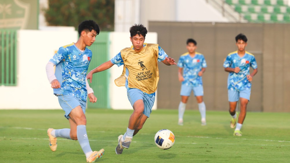 U17 Việt Nam chuẩn bị cho trận tứ kết giải châu Á
