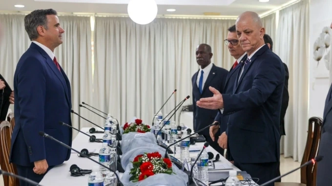 Lãnh đạo tình báo Mỹ thăm Cuba