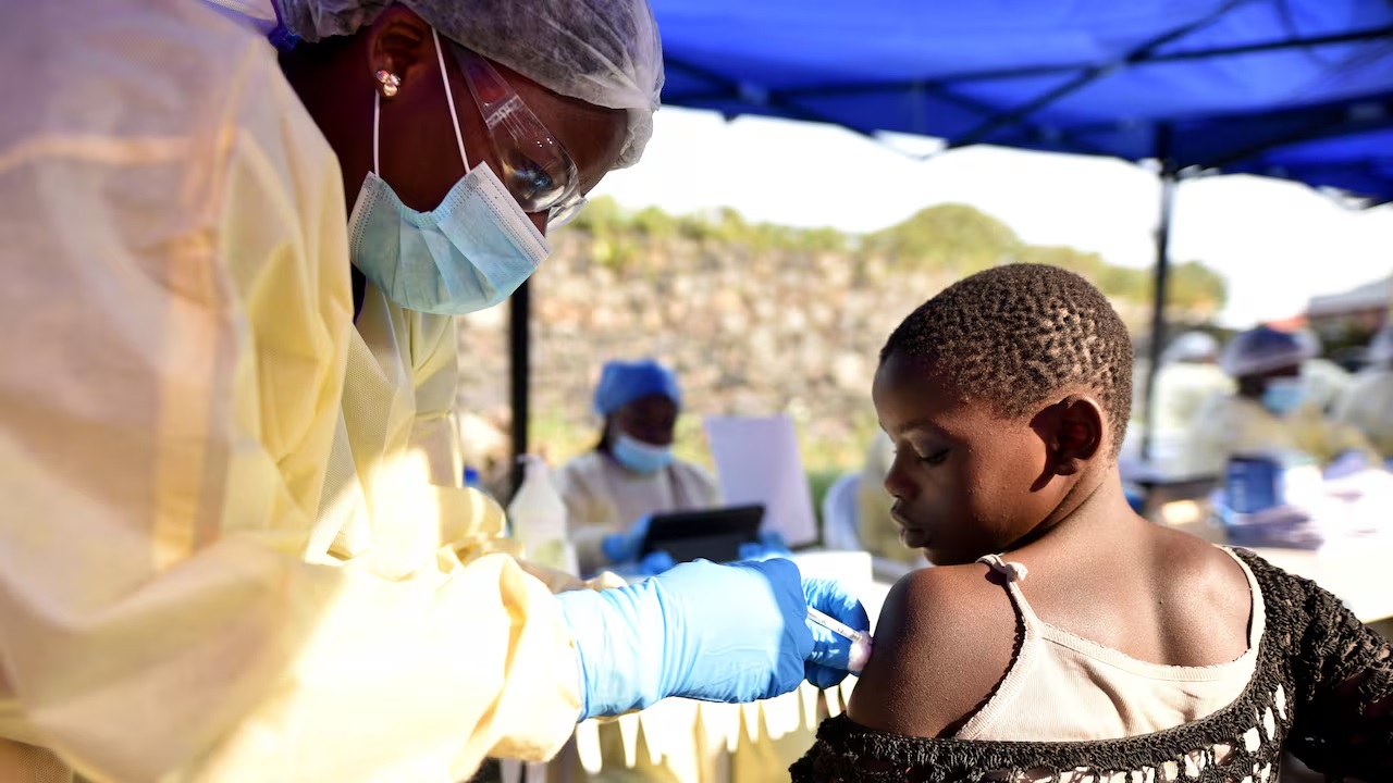 Dịch Ebola tái bùng phát ở Congo, Uganda