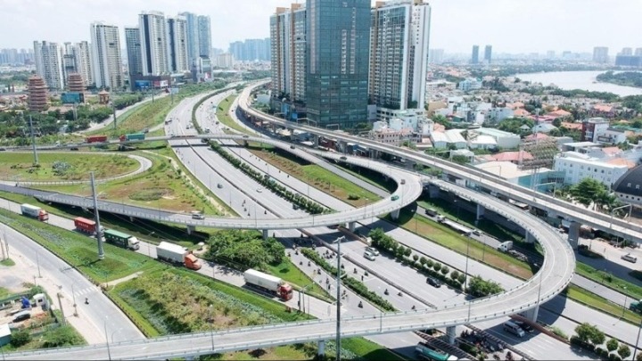 Đẩy nhanh giải ngân đầu tư công, tạo lực đẩy cho tăng trưởng kinh tế