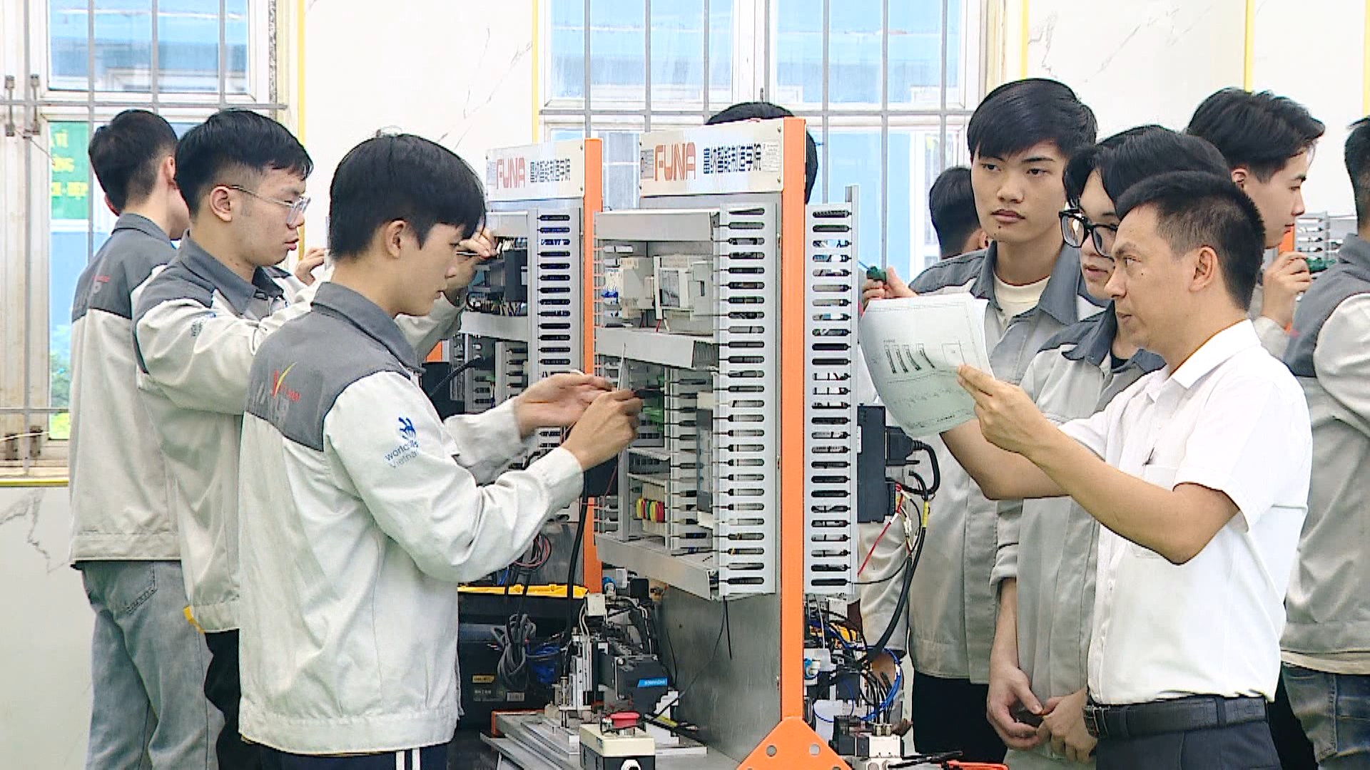 Sắp xếp trường nghề tạo thuận lợi cho phân luồng học sinh