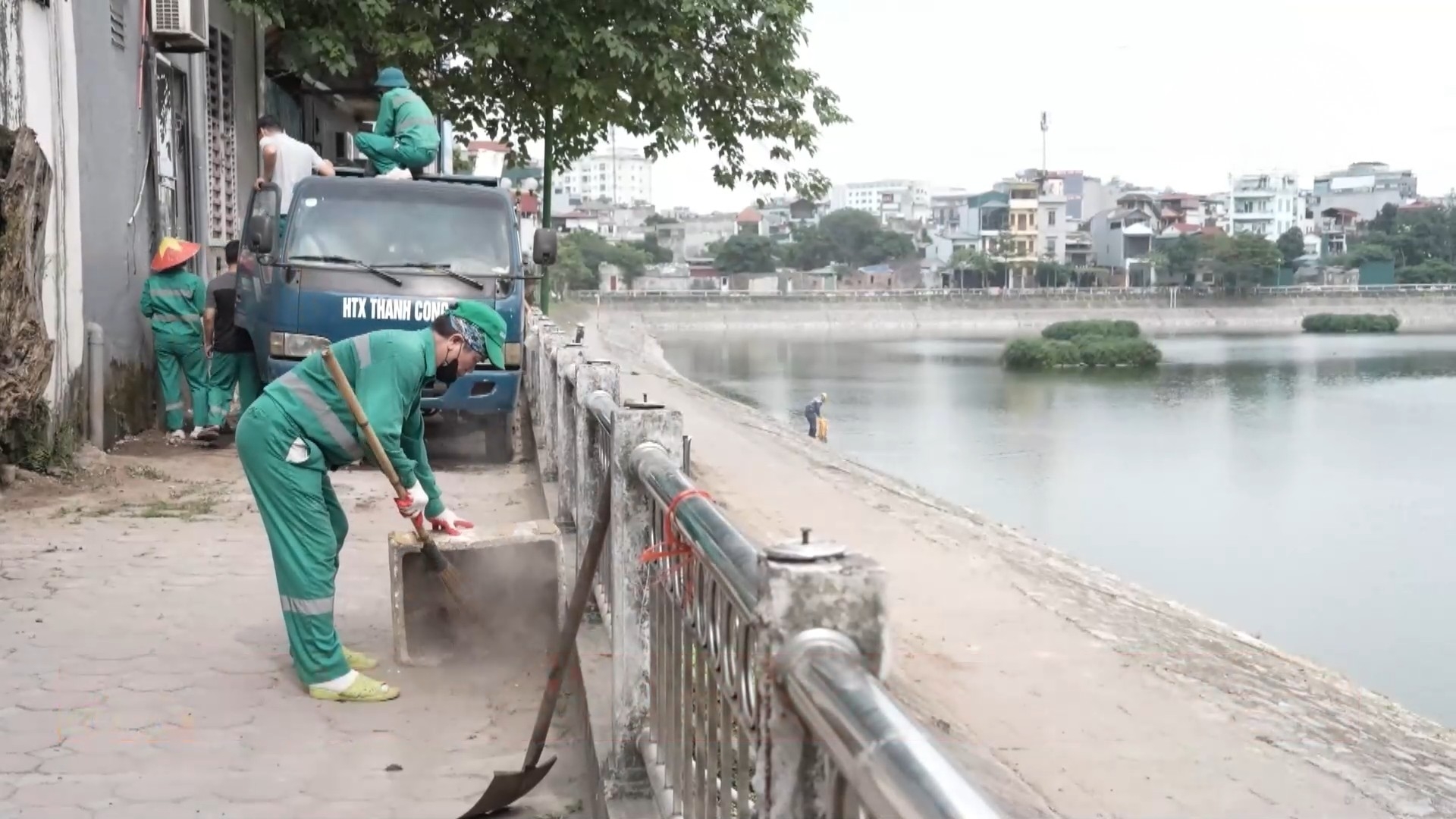 Phường Khương Đình giải tỏa vi phạm trật tự đô thị