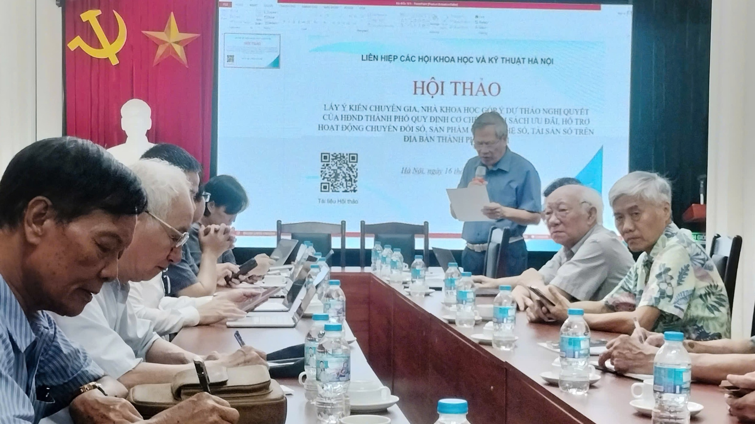 Hà Nội: Cần bổ sung cơ chế xã hội hoá đào tạo chuyển đổi số