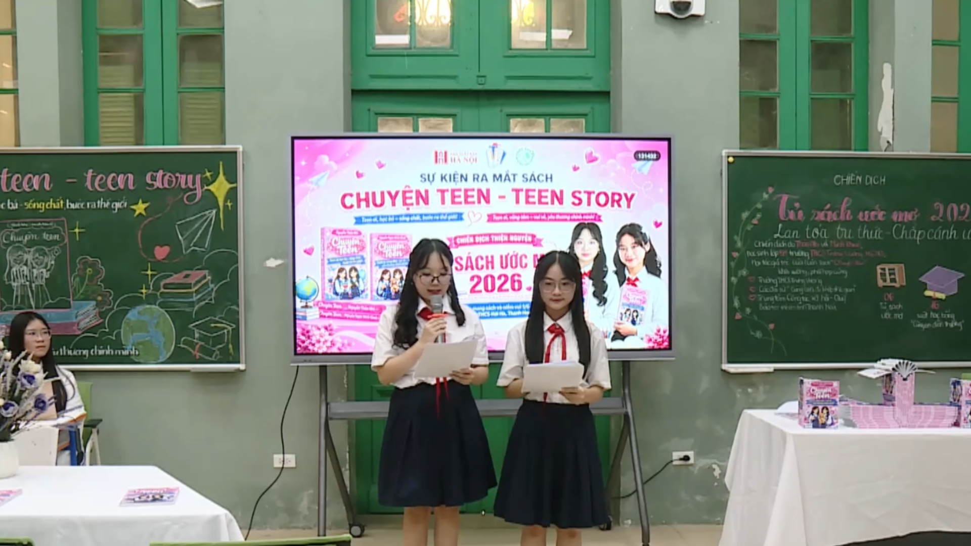 Ra mắt sách ‘Chuyện tuổi Teen’