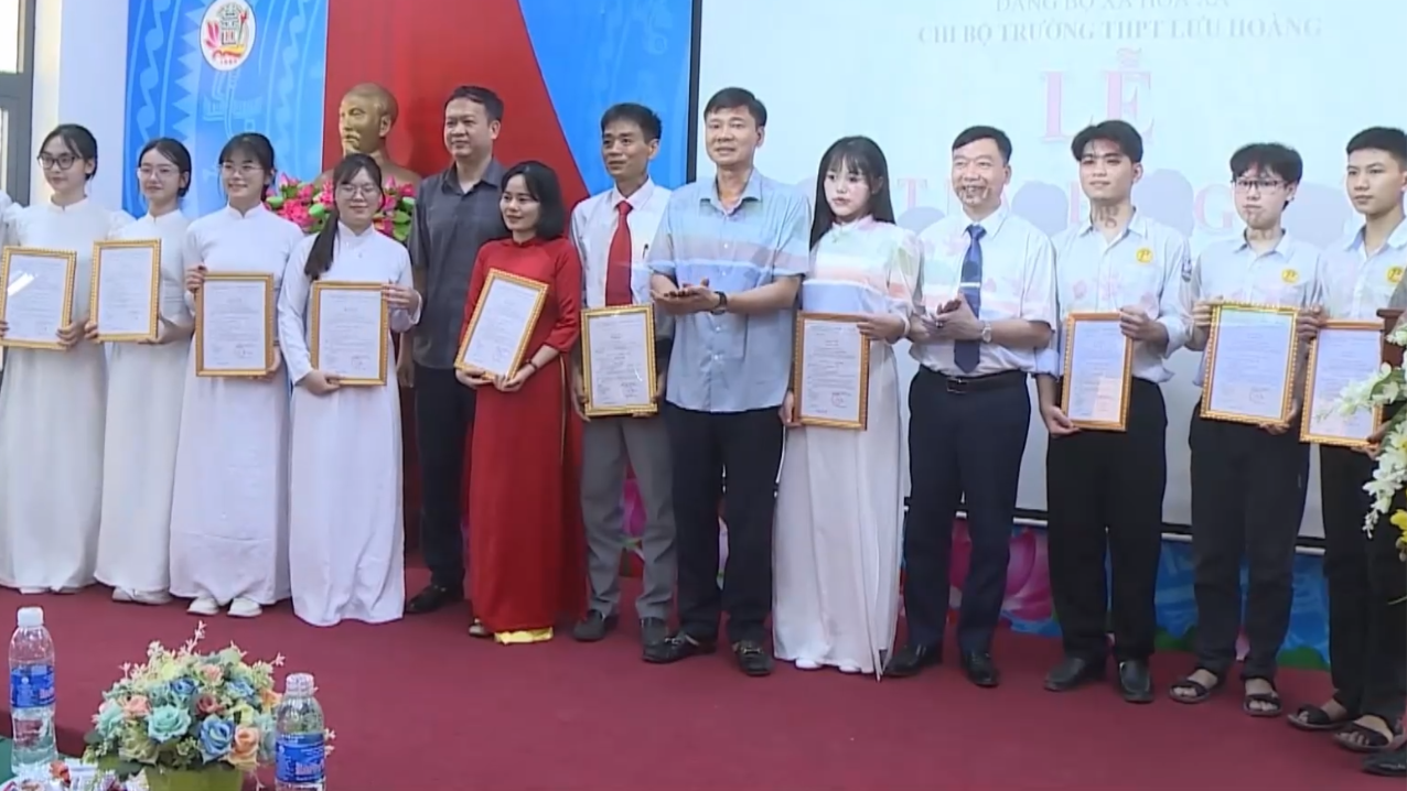 Lời tuyên thệ của đảng viên tuổi 18 trong ngày sinh nhật Bác