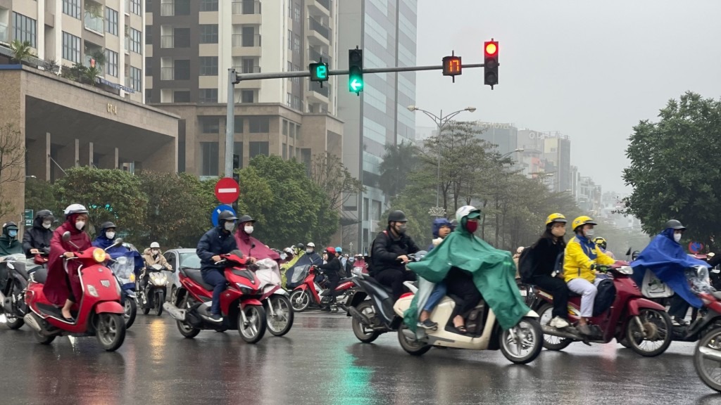 Thời tiết 19/5: Hà Nội có mưa rào và dông, nhiệt độ cao nhất 33 độ