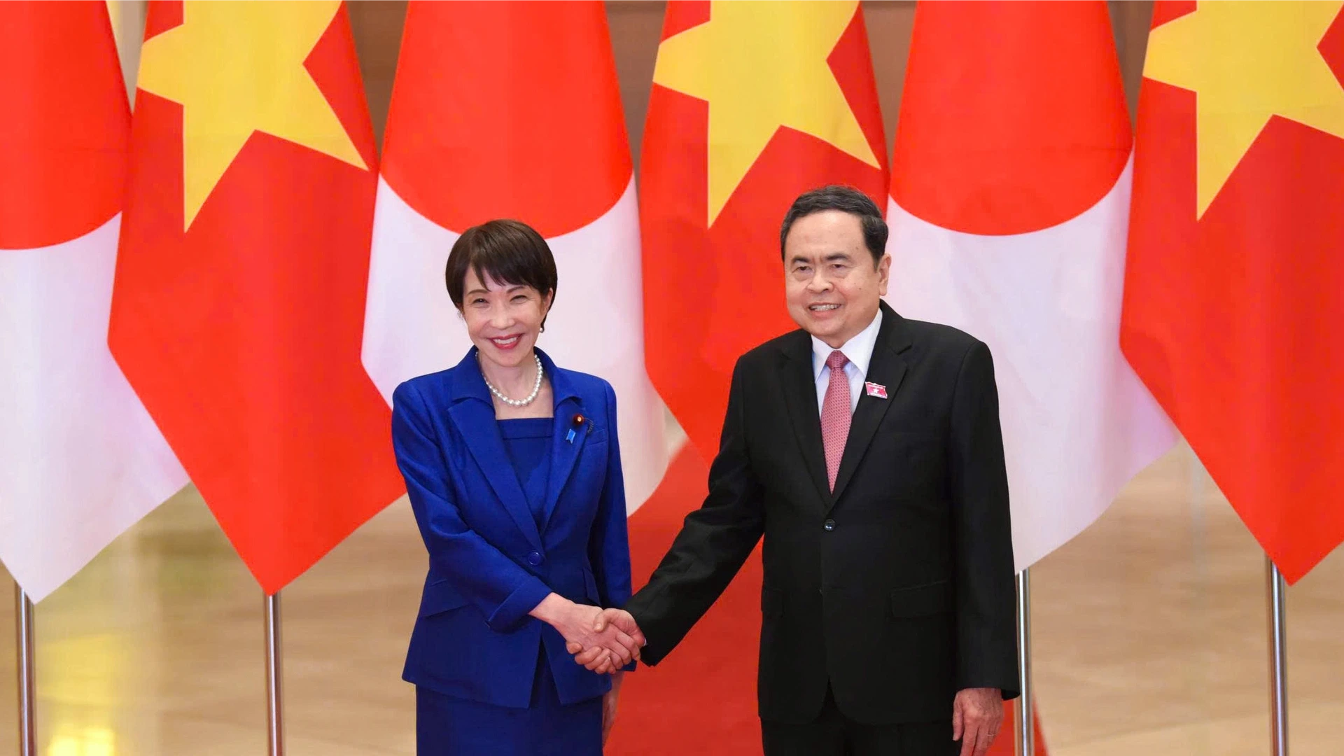 Chủ tịch Quốc hội Trần Thanh Mẫn hội kiến Thủ tướng Nhật Bản