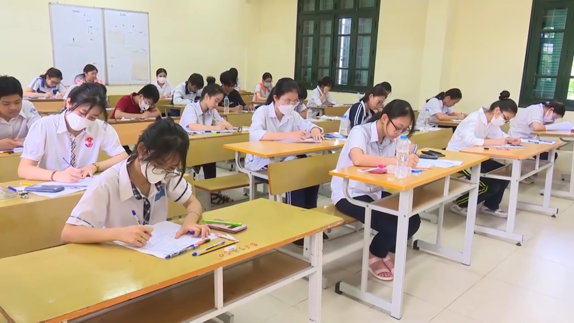Hà Nội: Tỉ lệ chọi vào lớp 10 công lập năm học 2026-2027 tăng mạnh