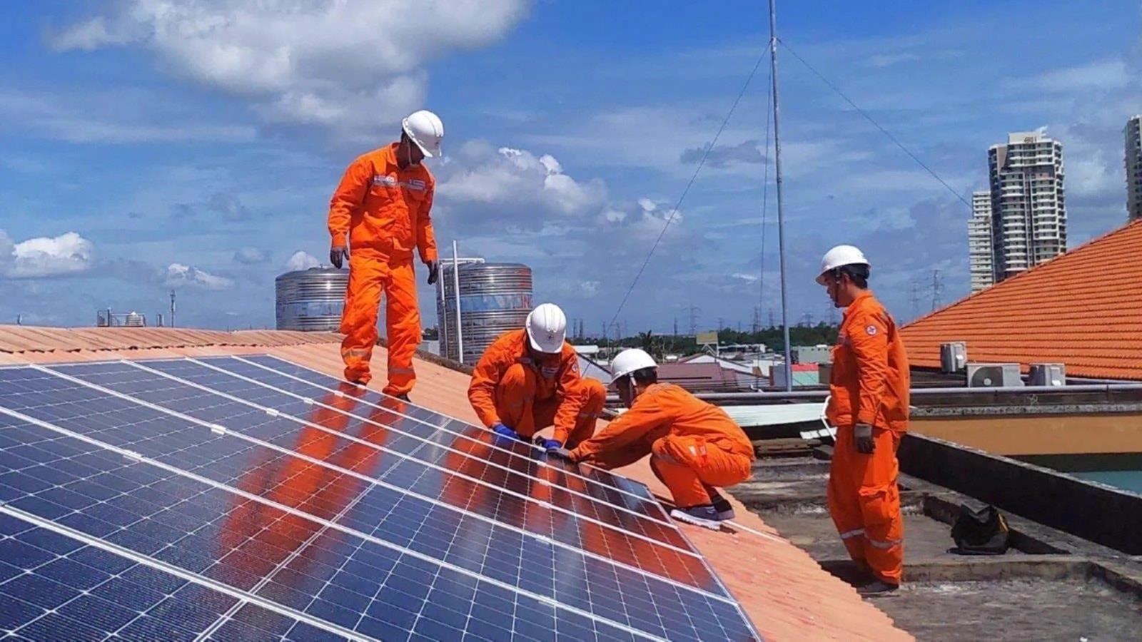 Cá nhân vi phạm trong lĩnh vực điện lực có thể bị phạt tới 100 triệu đồng